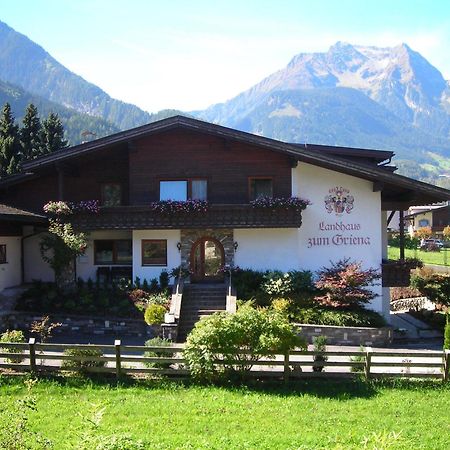 Landhaus Zum Griena Mayrhofen Exterior photo